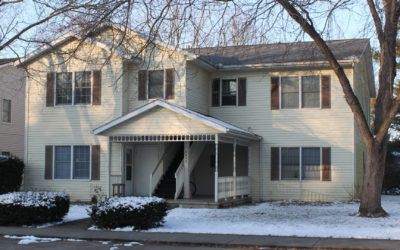 1833 Manor Haus